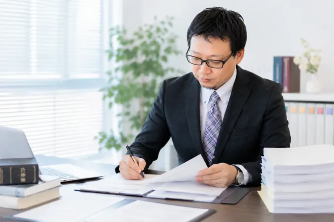 書類収集から申請まで代行